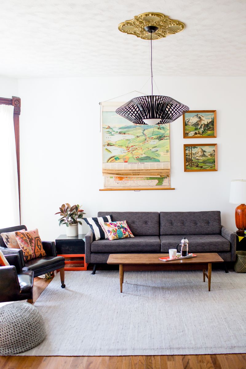 Living Room Decor Ideas: Be Selective