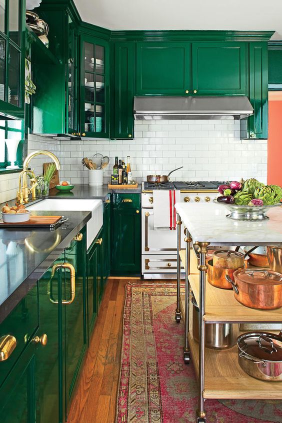Kitchen Colors Ideas: Fresh Greenish Kitchen