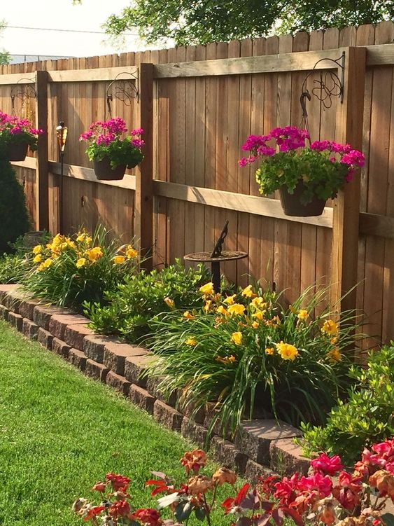 Backyard Fence: The Classic Wood