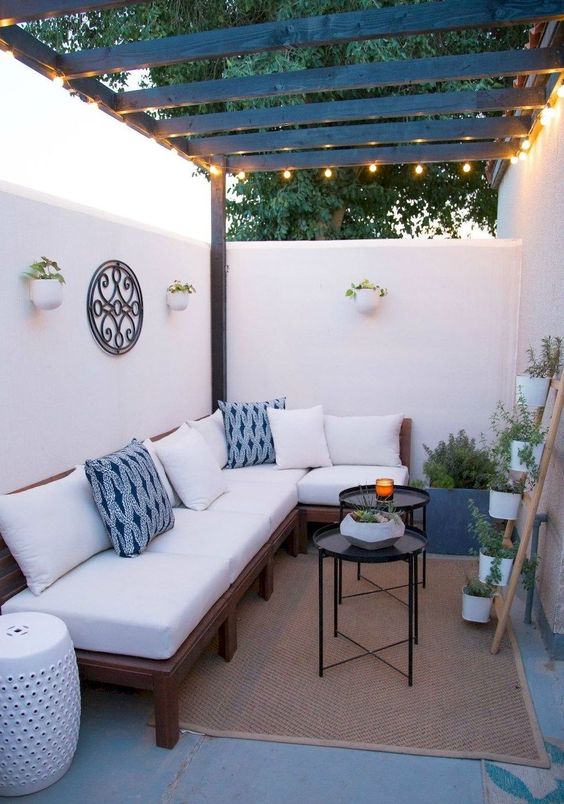 Patio On A Budget Ideas You Have to Try and to Save More | DecorTrendy