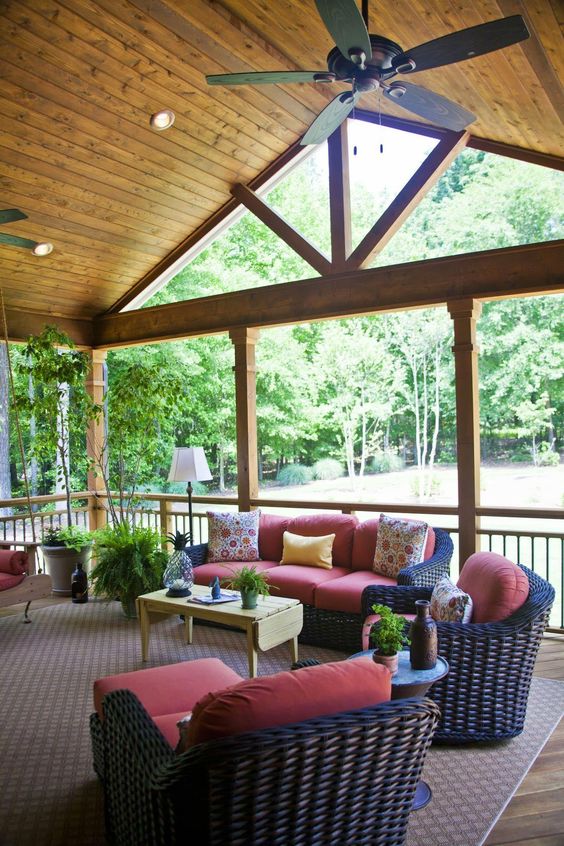 Covered Patio Ideas: Cozy Gathering Area