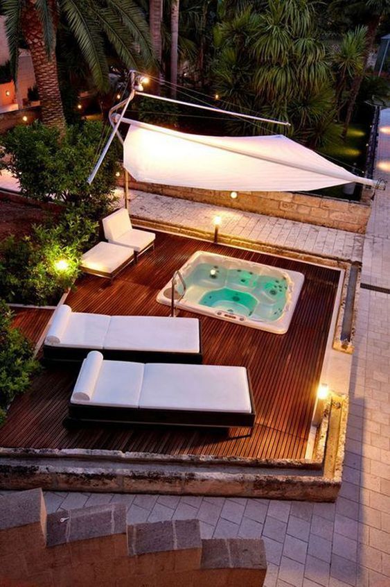 Romantic Hot Tub Ideas: Romance In the Backyard