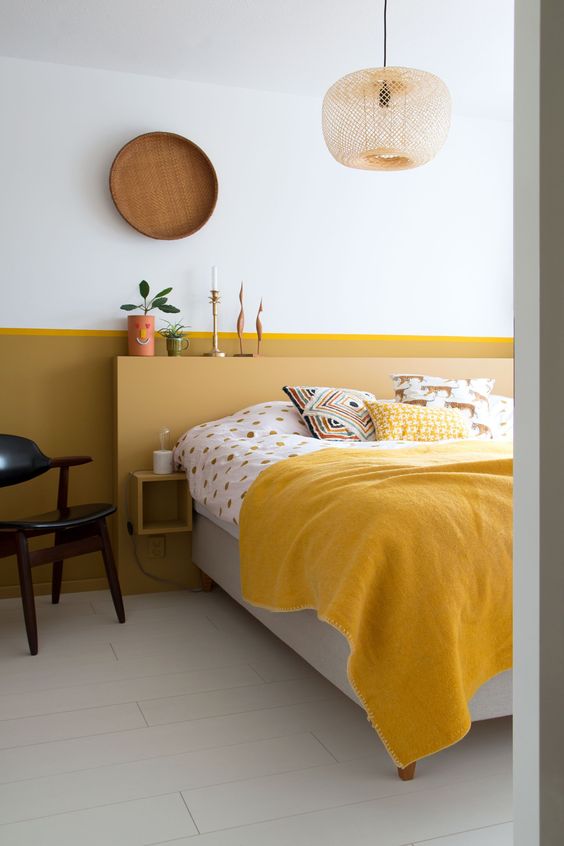 Yellow Bedroom Ideas 15