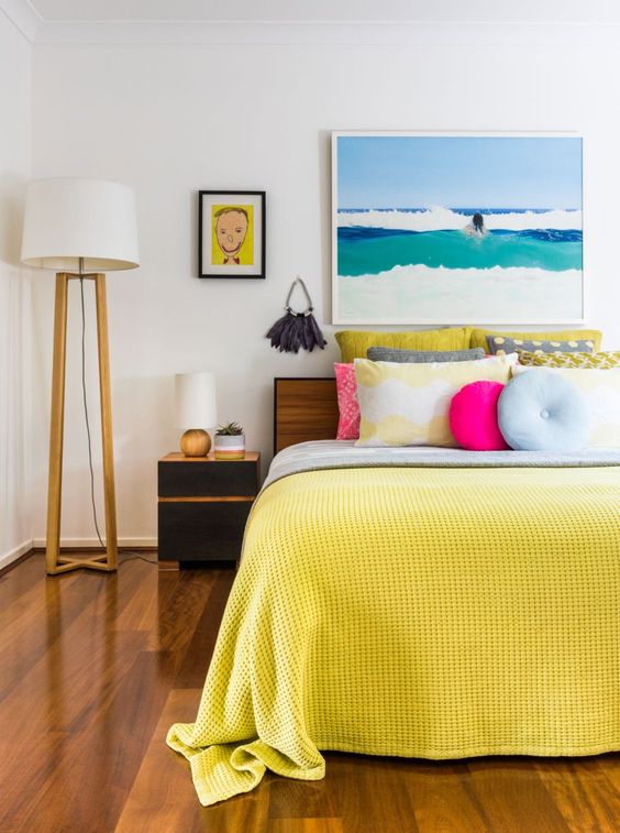 Yellow Bedroom Ideas 7