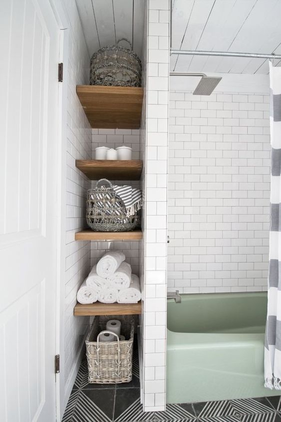 Bathroom Storage Ideas: Minimalist Open Shelves
