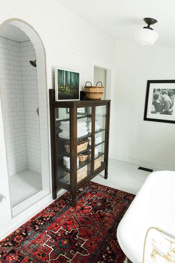 Bathroom Storage Ideas: Decorative Classic Cupboard