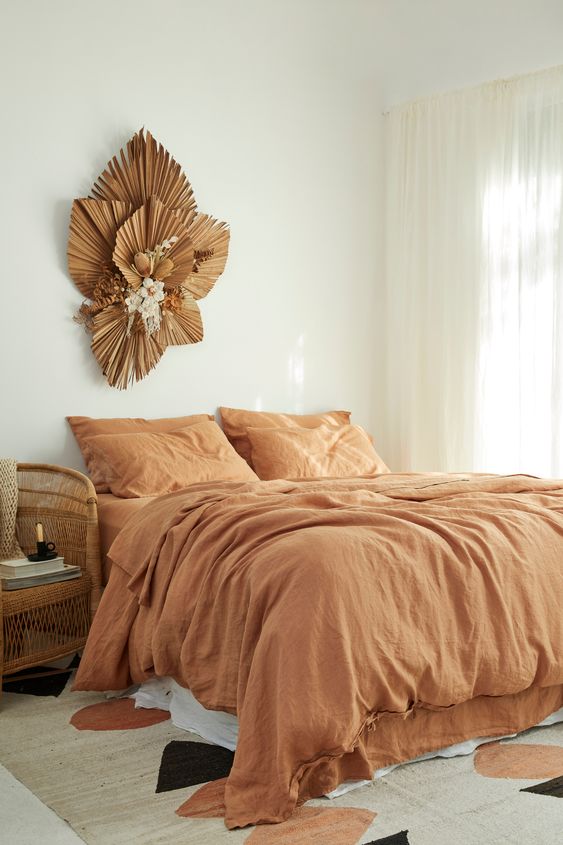 Cozy Bedroom Ideas: Simple Muted Orange