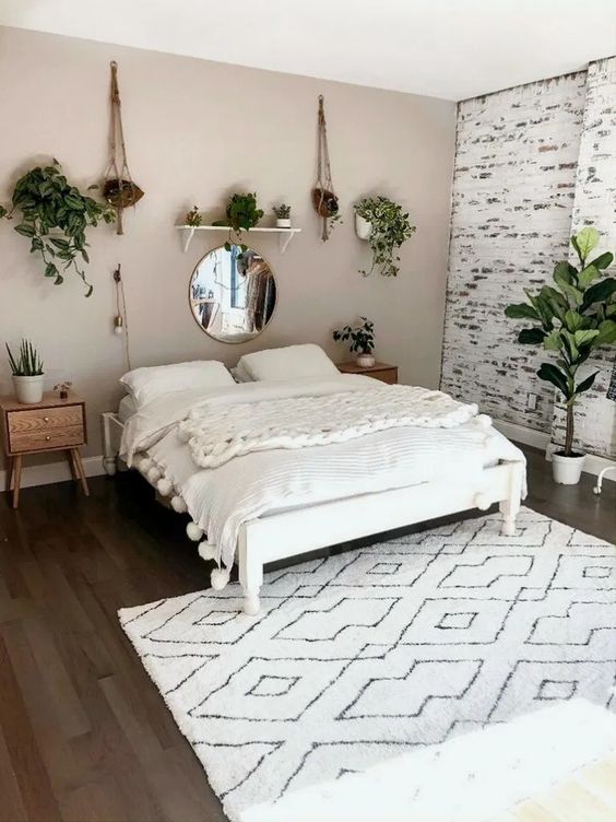 Cozy Bedroom Ideas: Stunning Farmhouse Room