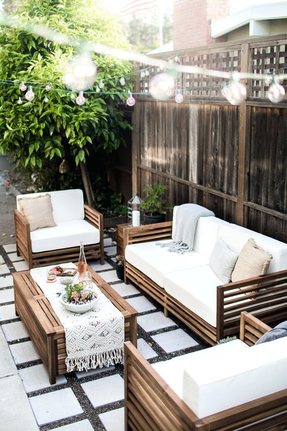 Backyard Seating Ideas: Divine Modern Rustic