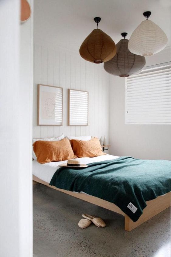 Minimalist Bedroom Ideas: Eye-Catching Decor Items