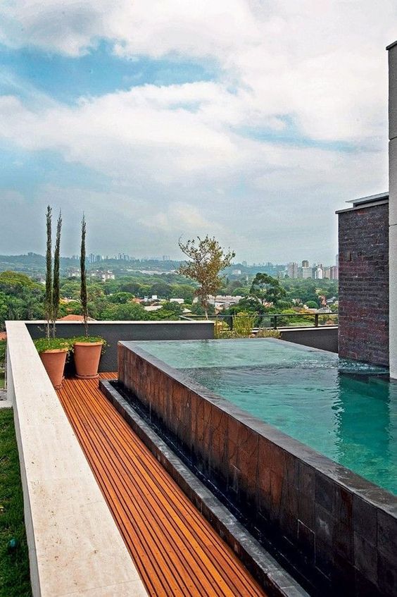 Rooftop Swimming Pool Ideas: Stunning Rectangle Pool