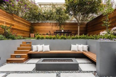 Decorative Backyard Wall Ideas to Beautify Your Outdoor View