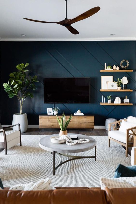 Blue Living Room Ideas: Bold Navy Backdrop
