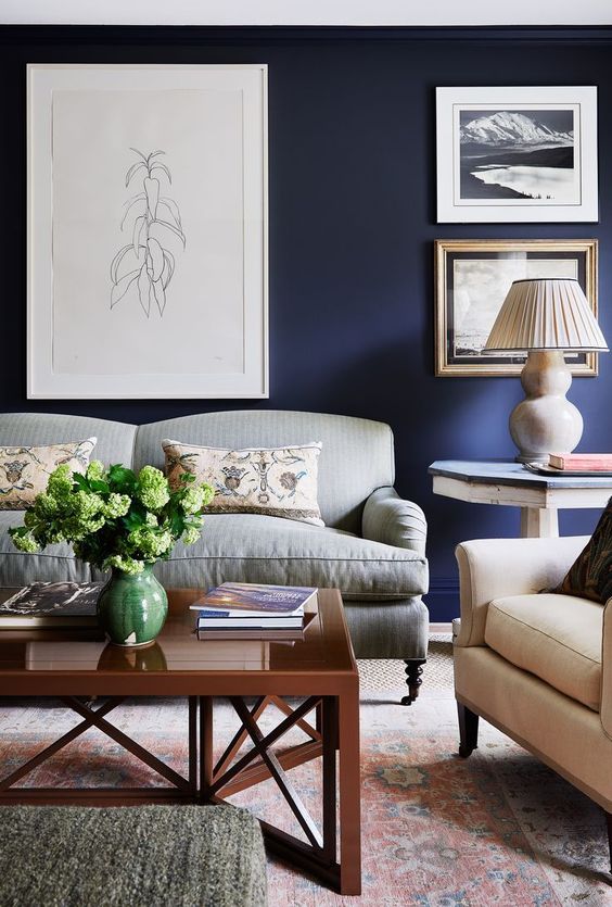 Blue Living Room Ideas: Stunning Blue Wall