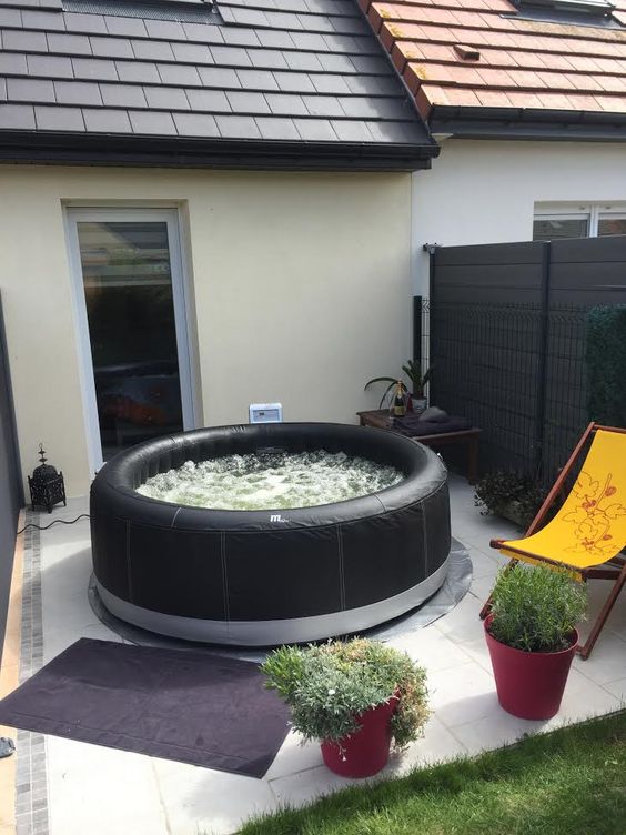 Inflatable Hot Tub: Simple Patio Base