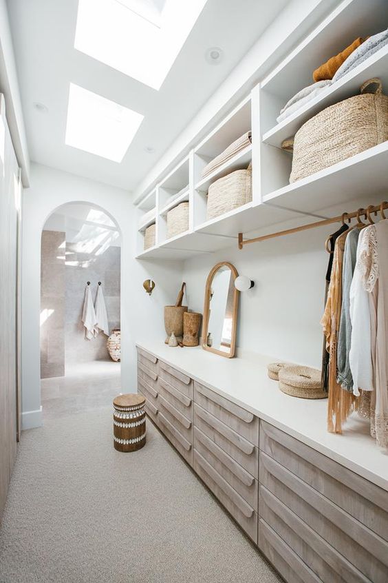 Bedroom Wardrobe Ideas: Bright All-White