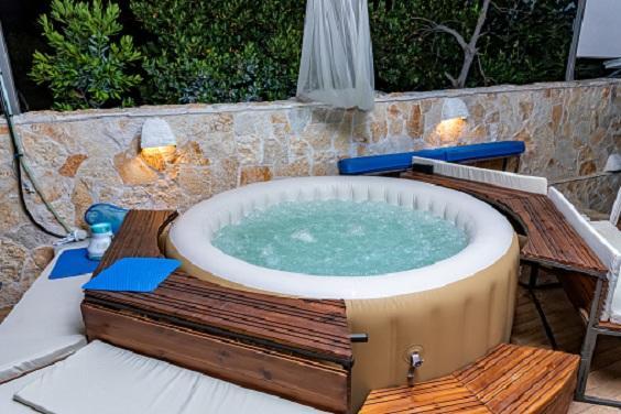 What You Have to Consider Before Buying Hot Tubs