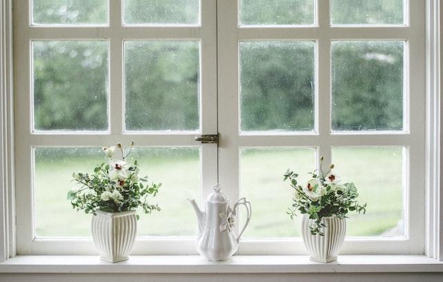 How to Clean Exterior Windows