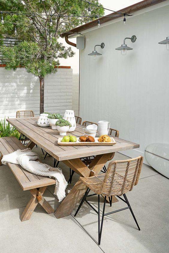 Backyard Table Ideas 1