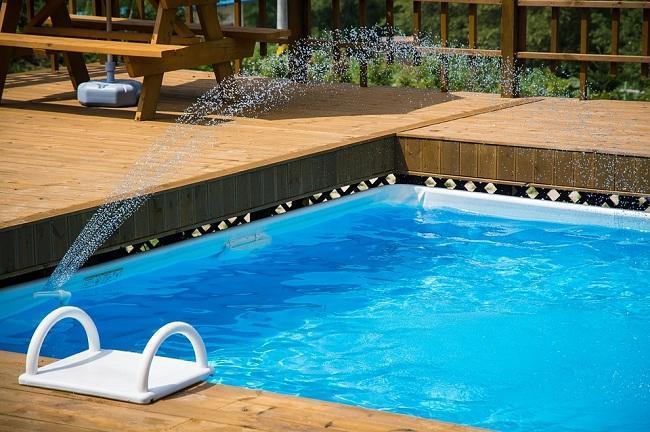 How to Backwash Swimming Pools